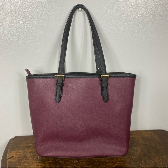 Michael Kors Jet Set Top Zip Snap Pocket Tote merlot and black - Picture 4 of 11